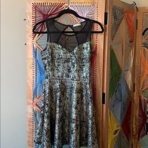 Metallic sweetheart neckline dress!